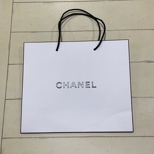 Chanel shopping bag